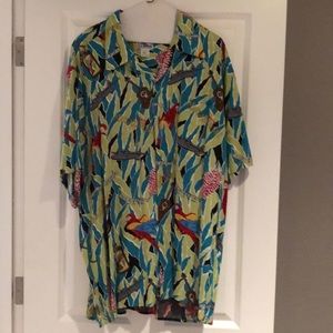 Traditional Hawaiian Shirt. XXL